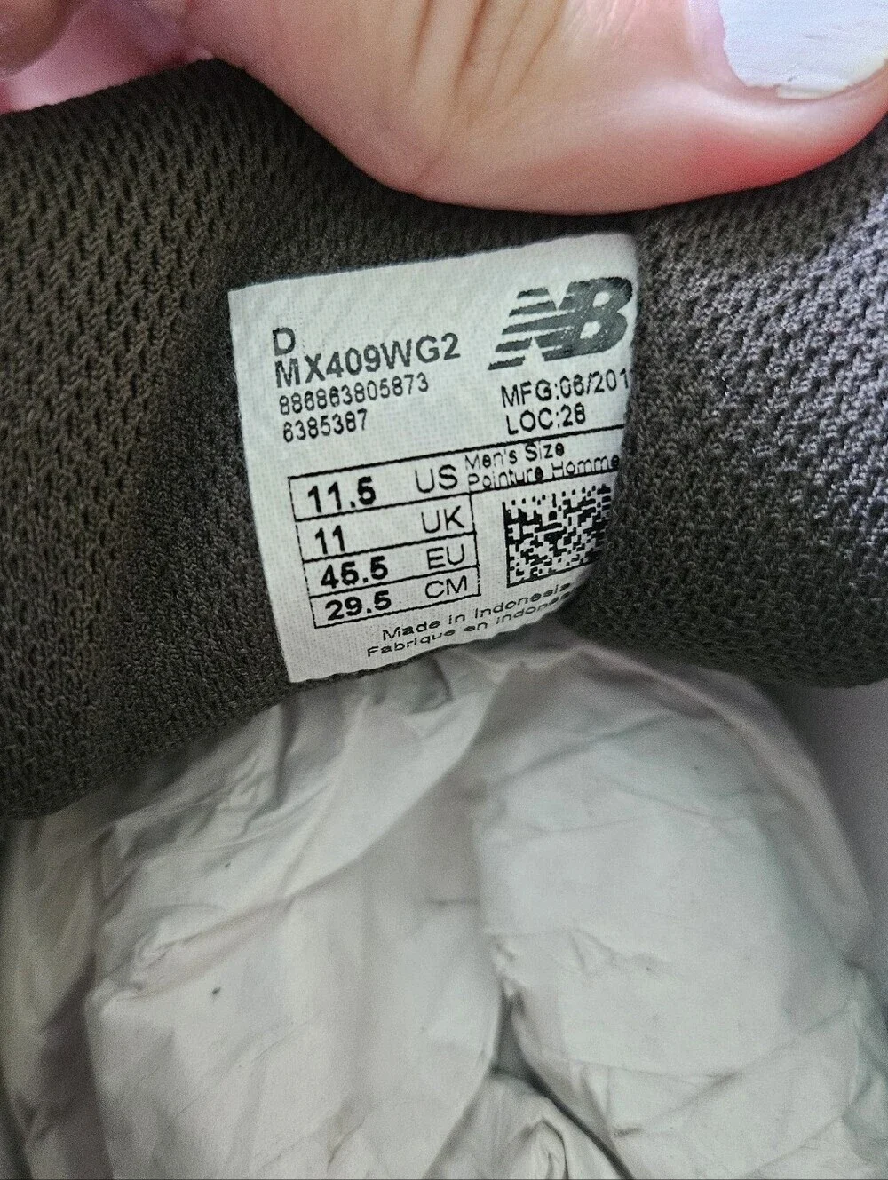 New Balance 409 Men's White and Dark Grey Sneakers Size 11.5